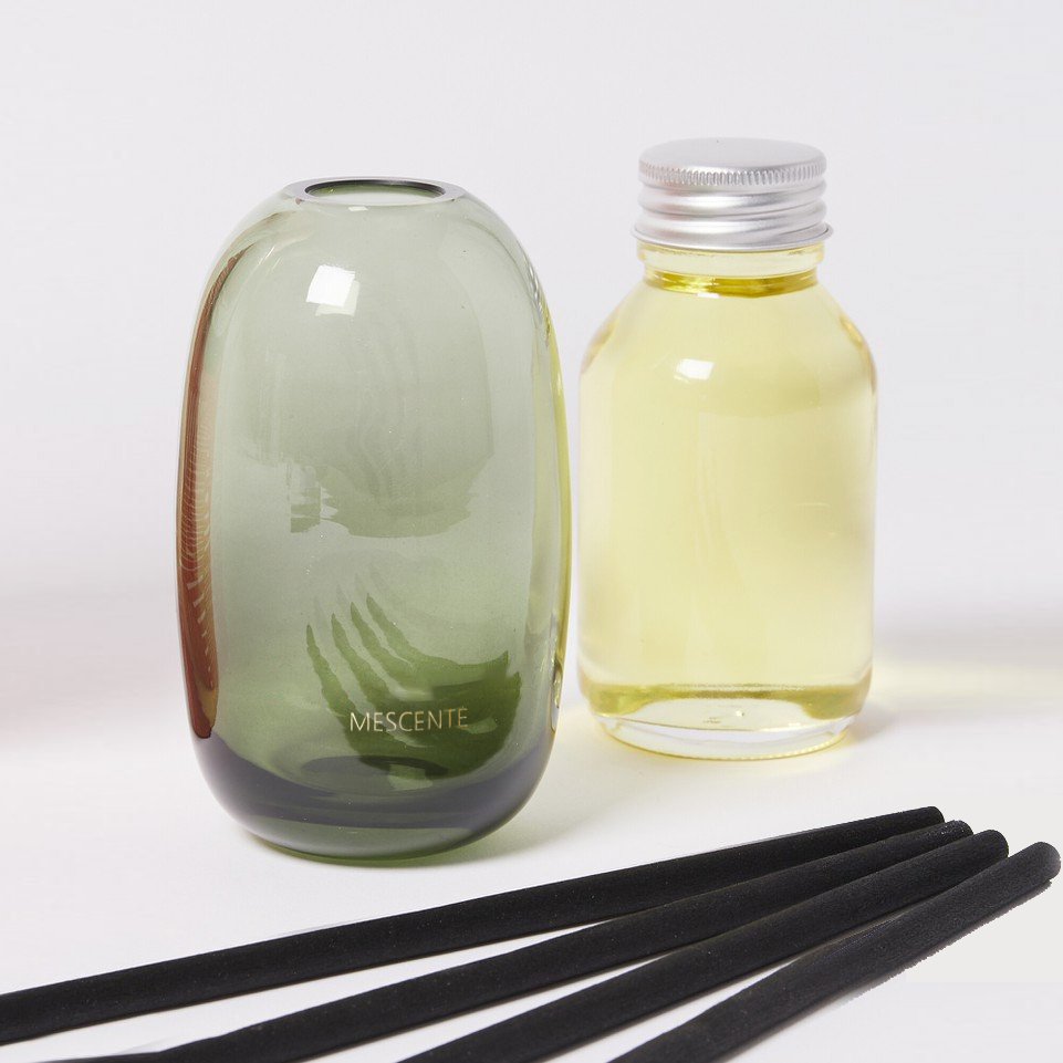 Mewah 100Ml 200Ml 500Ml Botol Bulat Berlian Bunga Loris Sola Kristal Amber Minyak Penyebar Buluh Parfum Eyfel