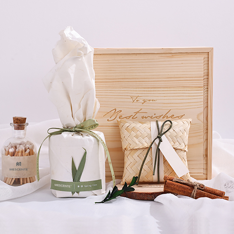 Tempat lilin kayu mewah M&Scent, label pribadi, beraroma kotak
