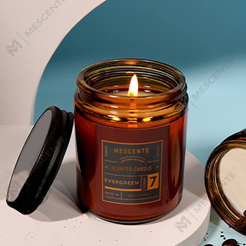 Lilin lilin kedelai beraroma mewah label pribadi M&Scent dengan penutup
