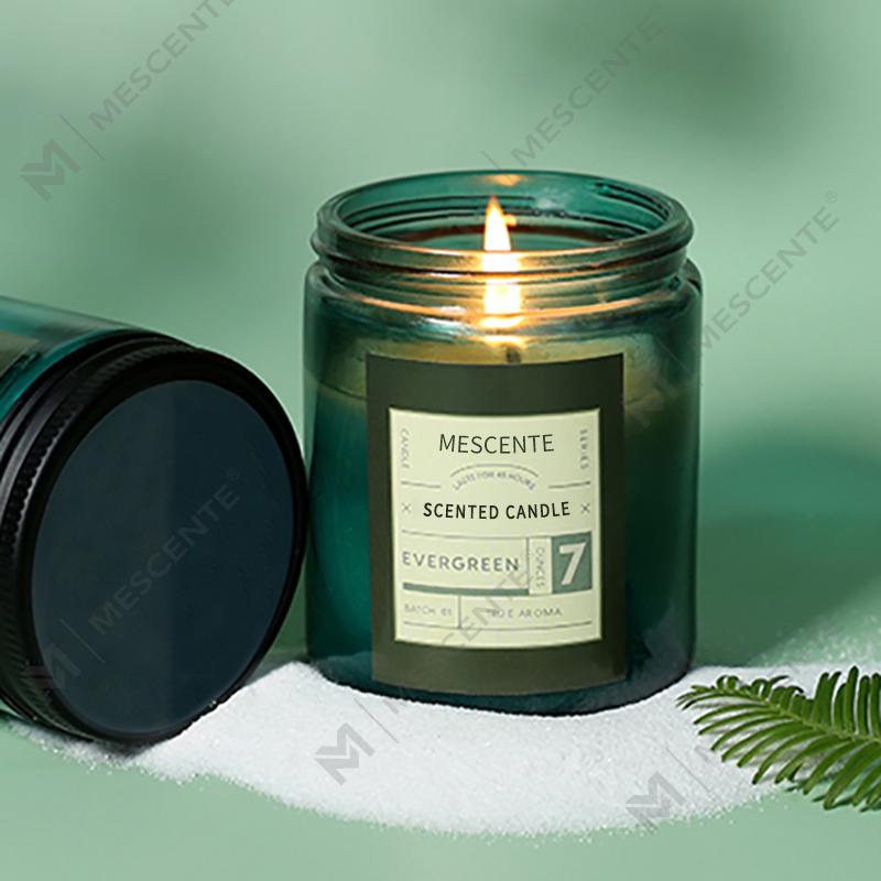 Lilin lilin kedelai beraroma mewah label pribadi M&Scent dengan penutup