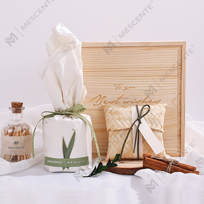 Tempat lilin kayu mewah M&Scent, label pribadi, beraroma kotak