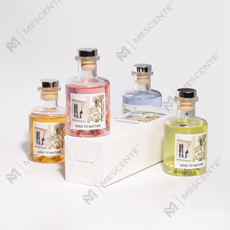 M&Scent Luxury 200ml Botol Putih Khusus Tongkat Kayu Reed Diffuser dengan Kotak