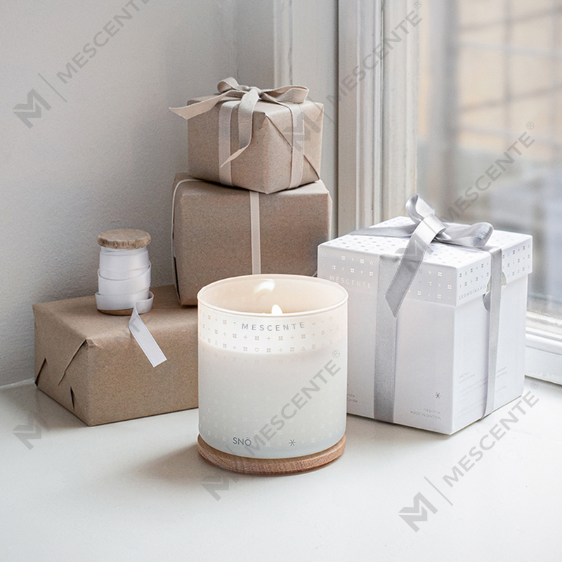 M&Scent Lilin Lilin Kedelai Beraroma Dekoratif Natal Buatan Tangan Kustom Mewah dengan Kotak Hadiah