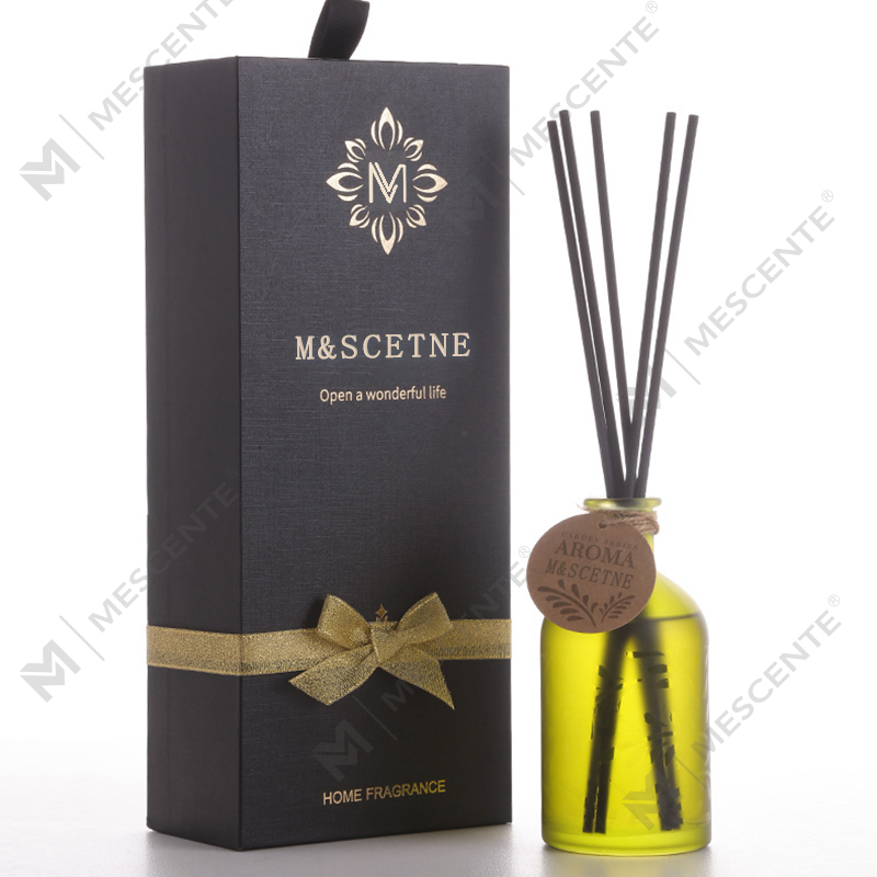 M&Scent Mewah Kustom Label Pribadi Botol Kaca Bunga Cair Reed Diffuser Dengan Kotak Hadiah