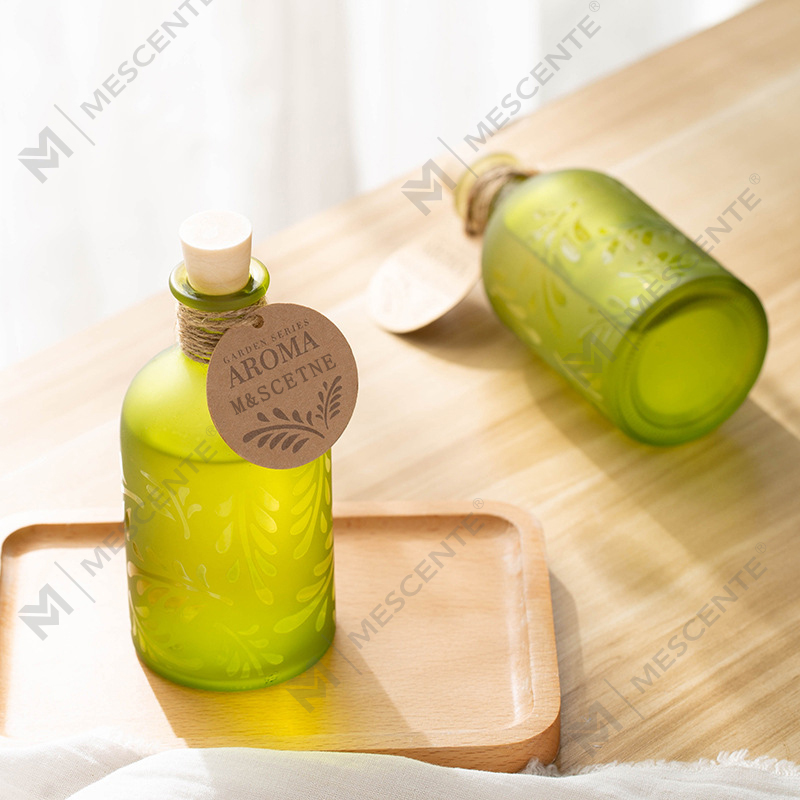 M&Scent Mewah Kustom Label Pribadi Botol Kaca Bunga Cair Reed Diffuser Dengan Kotak Hadiah