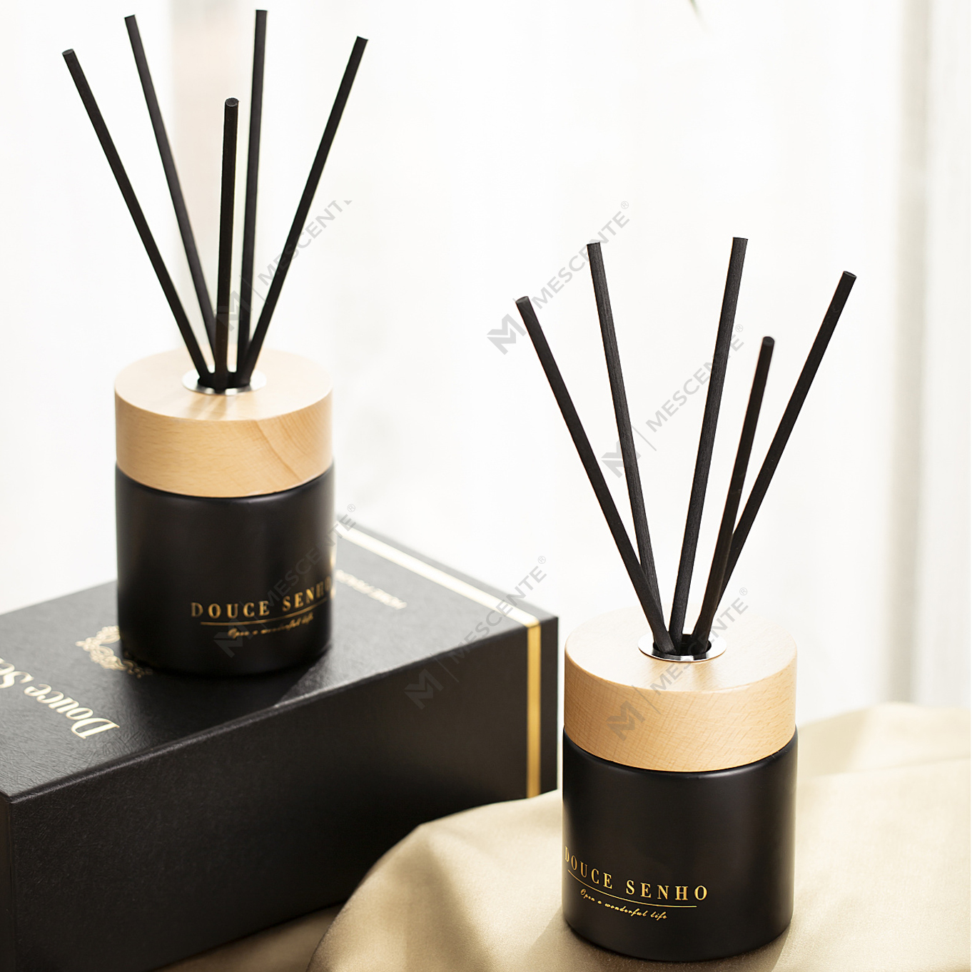 M&Scent Botol Hitam Parfum Minyak Penyebar Aroma Buluh, Set Hadiah Pengharum Buluh Thailand