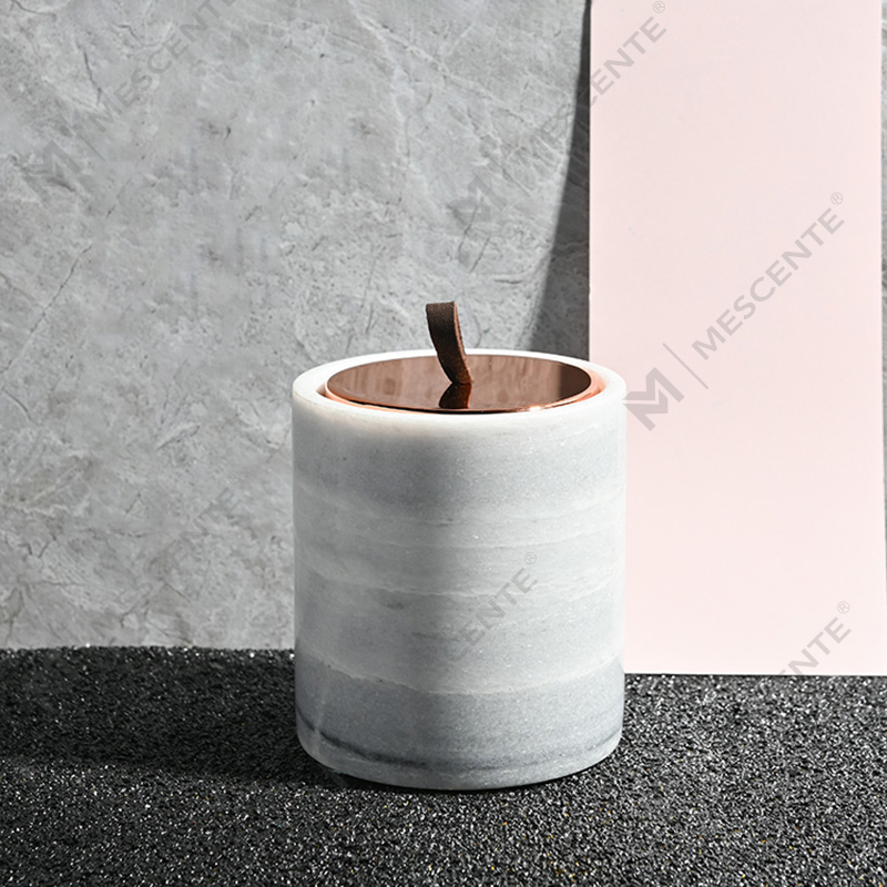 M&Scent Grosir Mewah Dekorasi Kustom Label Pribadi Lilin Lilin Kedelai Beraroma Kristal Kaca Hitam