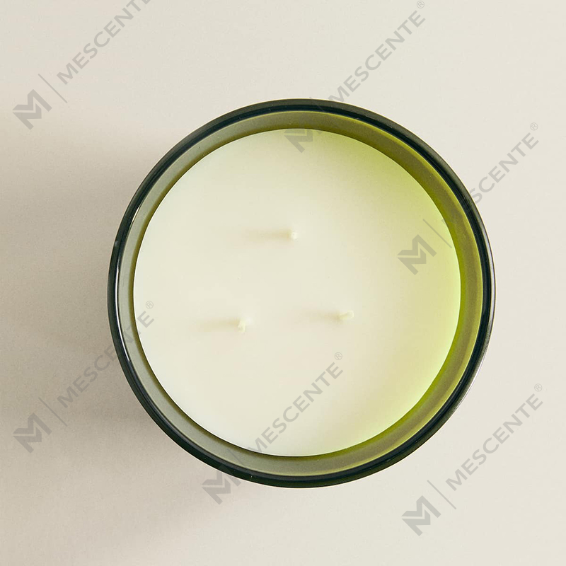 M&Scent Party Lilin Cendana Beraroma Santai, Lilin Pria Isi Ulang A29273