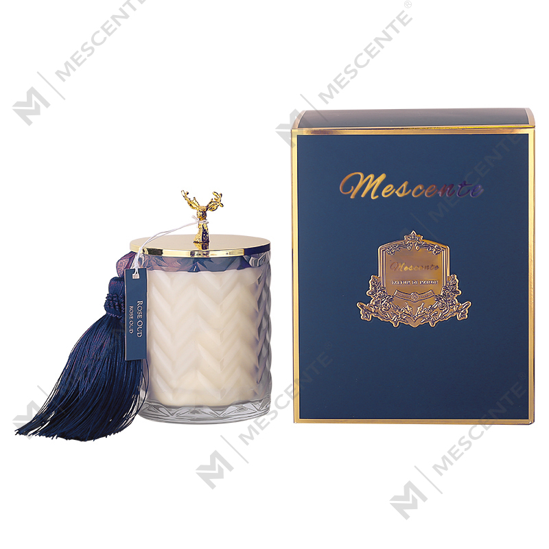 M&Scent Partai Besar Kustom Label Pribadi Wadah Aromaterapi Wangi Wangi Aroma Lilin Kedelai Dengan Kristal