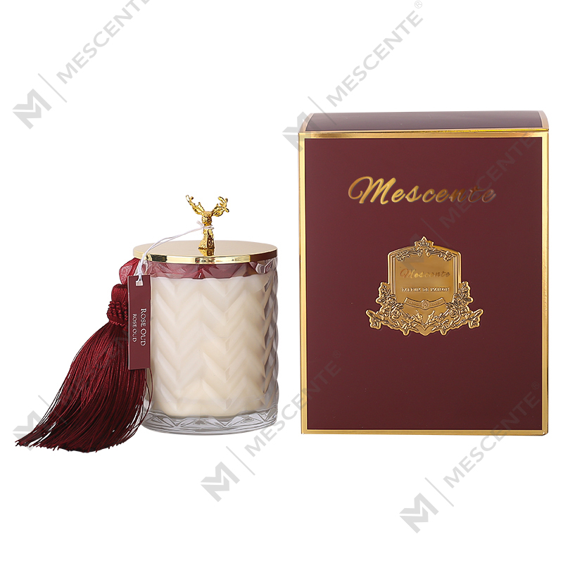 M&Scent Partai Besar Kustom Label Pribadi Wadah Aromaterapi Wangi Wangi Aroma Lilin Kedelai Dengan Kristal