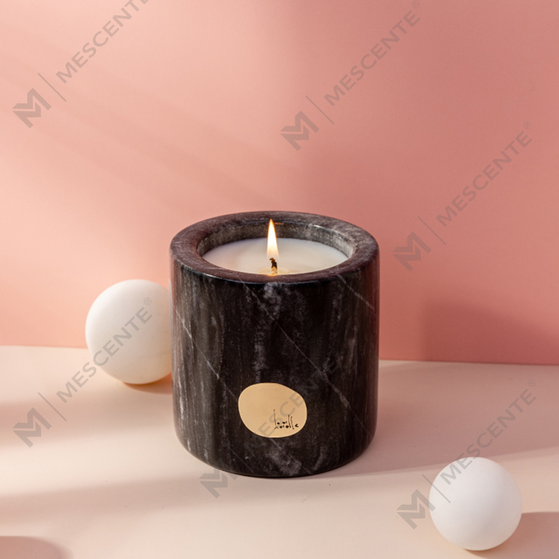 Tempat Keramik Label Pribadi Mewah yang Disesuaikan Citta Berlabel Lilin Lilin Kedelai Beraroma Dengan Bunga Kering