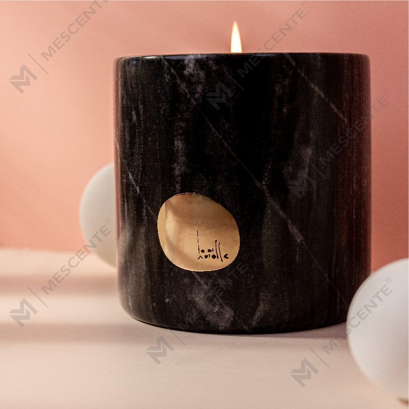 Tempat Keramik Label Pribadi Mewah yang Disesuaikan Citta Berlabel Lilin Lilin Kedelai Beraroma Dengan Bunga Kering