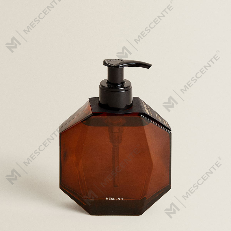 Label Pribadi Semprotan Ruangan Minyak Esensial dengan Kotak M & Aroma Kamar Mewah Kustom & Botol Kaca Penyegar Udara Linen, Cairan Kotak Warna