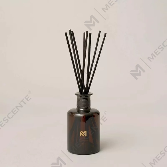 M&Scent grosir mewah 500ml botol hitam diffuser Reed aroma reed diffuser dengan kotak hadiah