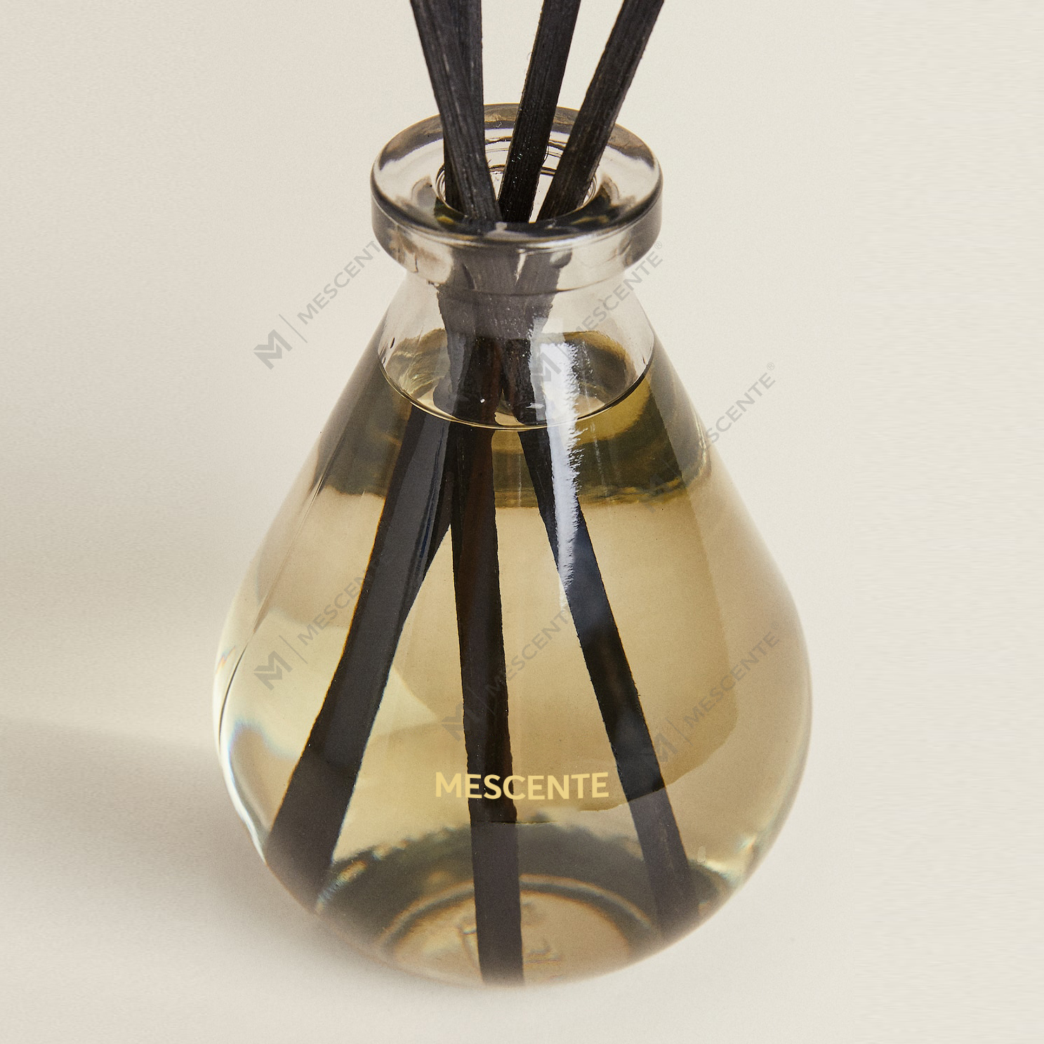 Botol Kualitas Tinggi Mewah Turki Frascos Vidrio Mini Natal Rumah Aroma Diffuser Reed Vas